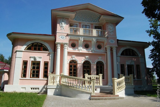 Прогуляться по родовому имению дворян Брянчаниновых могут вологжане в рамках фестиваля «Покровские встречи»