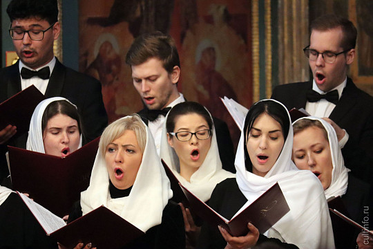  «Покровские встречи» завершились концертом Московского Синодального хора в Софийском соборе