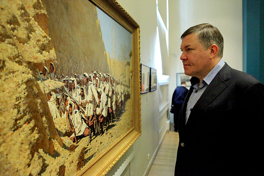 Губернатор Вологодской области Олег Кувшинников поздравляет с Международным днем музеев