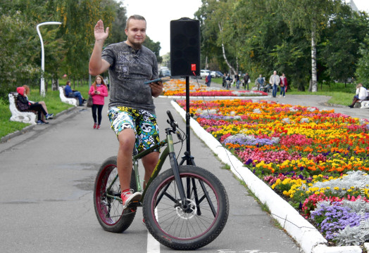 «Я буду долго гнать велосипед» на акцию «Прочитай Рубцова» 