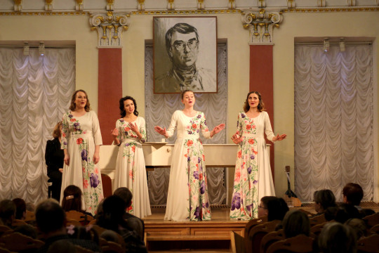 С премьерной программой «Дорога к Гаврилину» выступил в Вологде санкт-петербургский ансамбль «Посолонь»