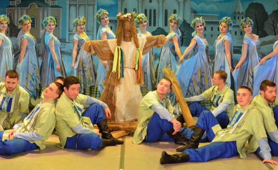 Ансамбль песни и танца «Русский Север» представит фолк-шоу «Льняная симфония» в Вологде и Череповце