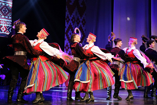 В преддверии Дня народного единства в Вологде выступил белорусский ансамбль «Хорошки» 