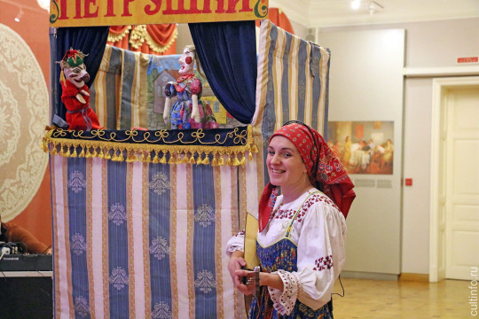 Приключения Петрушки на ярмарке увидят посетители «Настоящего вологодского Нового года»