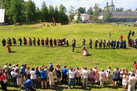 Более 100 участников военно-исторических клубов приедут на фестиваль «Кирилло-Белозерская осада»