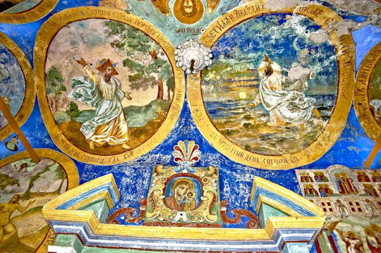 Копии фресок Казанского храма Устюжны создали студенты Санкт-Петербургского института живописи