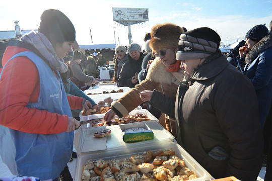 С традициями национальных кухонь познакомились вологжане на фестивале «Вологда хлебосольная»
