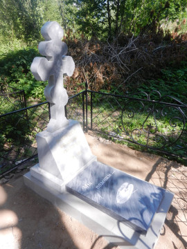 Новый памятник на могиле Ф. М. Вахрушова откроется накануне дня города в Тотьме