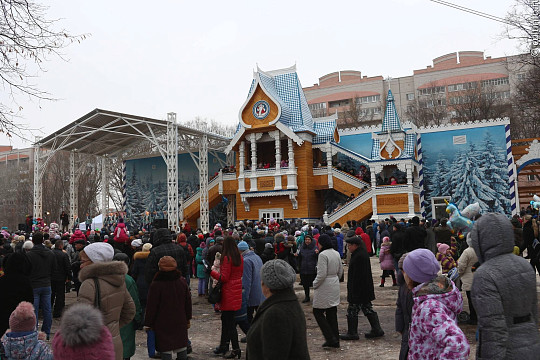 Празднование Масленицы в Вологде ознаменовалось открытием резиденции Деда Мороза
