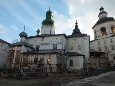 Выделены дополнительные средства на реставрацию живописи в Успенском соборе 