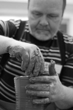 Персональная выставка художественной керамики Владимира Холщагина