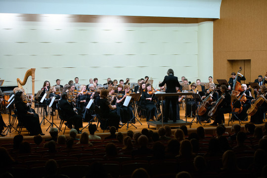 «Истории любви» рассказал вологодской публике Омский симфонический оркестр