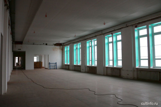 В новом здании Вологодской картинной галереи возобновлены ремонтные работы