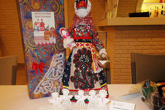 «Вологжанка» стала одним из лучших этнографических сувениров России