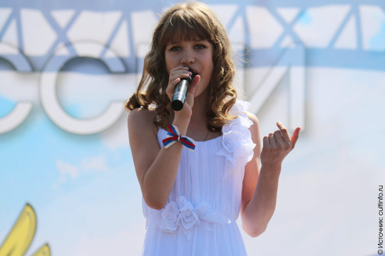 Вологодский район проводит молодежный конкурс патриотической песни «Я – патриот!» 