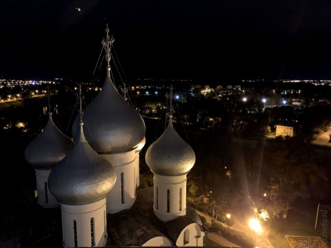 Почти 900 человек увидели этим летом «Огни вечерней Вологды» с колокольни Софийского собора