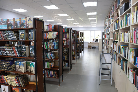 В Устье после ремонта открылась районная библиотека 