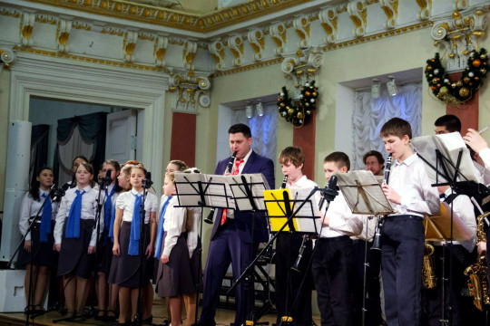 Детско-юношеский эстрадно-духовой оркестр «Artmix» выступит в Вологодской филармонии 