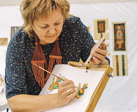 «Цветочную палитру» раскроет вологжанам мастер народных промыслов Марина Кулакова
