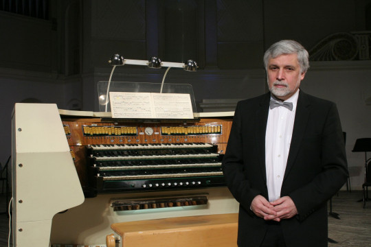 #Остаемсядома с музыкой: Вологодская филармония предлагает послушать органную музыку