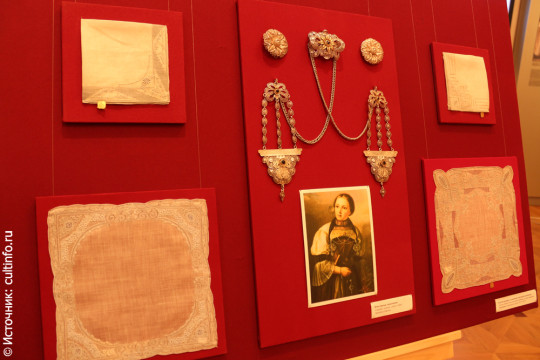 The Vologda Lace Museum received new exhibits from Switzerland