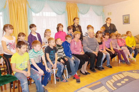 Роберт Балакшин провел встречу с воспитанниками Детского дома семейного типа №1