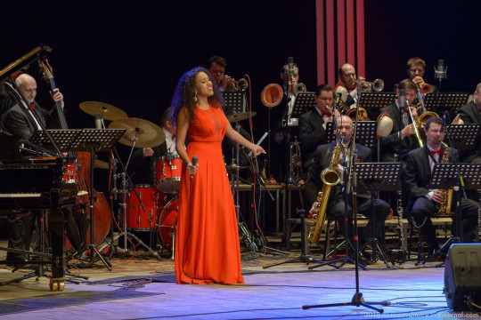 Оркестр джазовой музыки имени Олега Лундстрема и певица Мари Карне выступят в Вологде