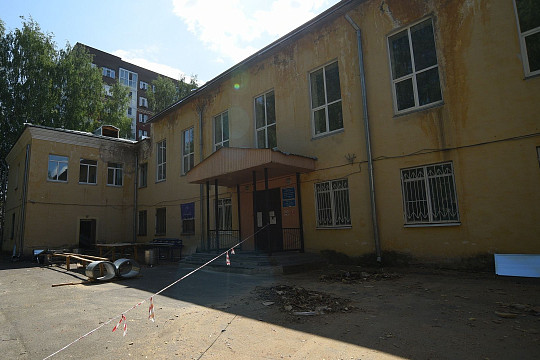 В Вологде ремонтируют фасад Детской школы искусств №2 имени Трифонова