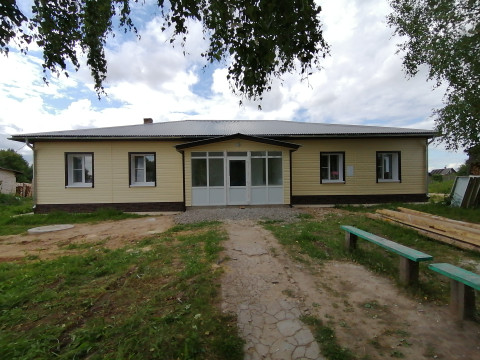 В Усть-Кубинском районе раньше срока завершился ремонт Авксентьевского Дома культуры
