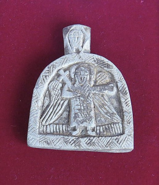 На раскопках Вологодского городища найдена икона Архангела Михаила