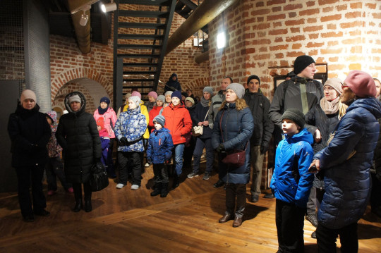 «Ночь искусств» в Кириллове запомнилась гостям оригинальным звучанием народных инструментов
