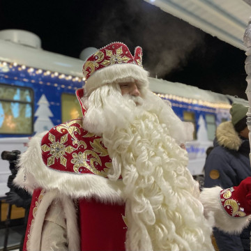 Дед Мороз отправился в новогоднее путешествие по России и сегодня приедет в Вологду