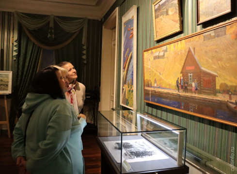 Выставка «Вытегра глазами художников» открылась в Иосифовском корпусе Вологодского кремля