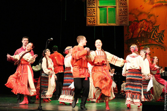 Фольклорный спектакль «Древо жизни» представит вологжанам ансамбль песни и танца «Русский Север»