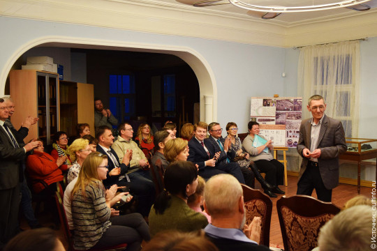 Выставка, на которой можно увидеть первую вологодскую берестяную грамоту, открылась в доме Левашова