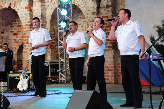 «Пою тебе, моя Россия»: сотрудники МВД – лауреаты фестивалей музыкального творчества сегодня выступят в Вологде