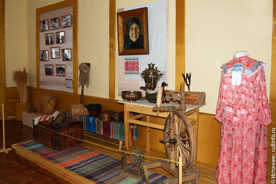 Каким был мир женщины в старину, рассказывает новая выставка в Никольске