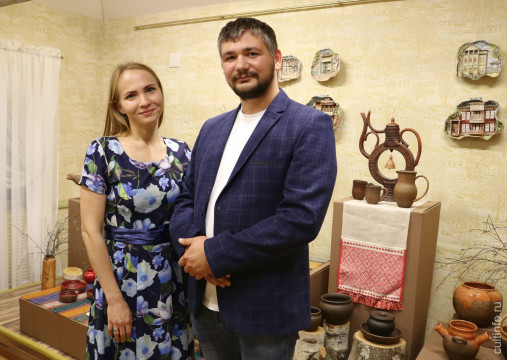 «В четыре руки»: керамисты Сергей и Анастасия Нуриджанян представили свои работы на выставке 