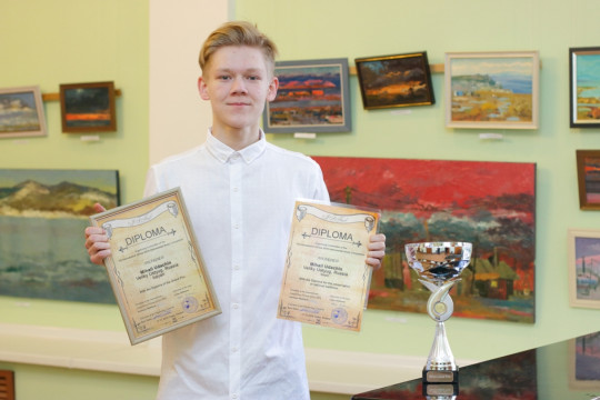 Студент колледжа искусств Михаил Удачин стал победителем международного конкурса