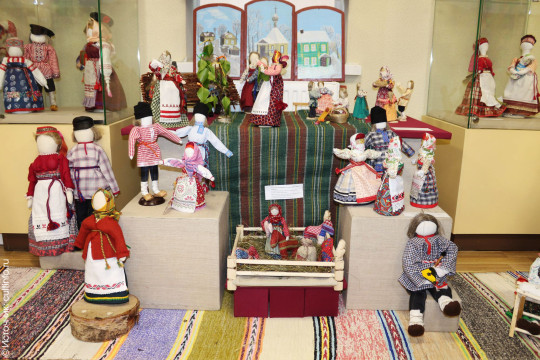 Взглянуть на «бабушкиных кукол» приглашают вологодские мастера 