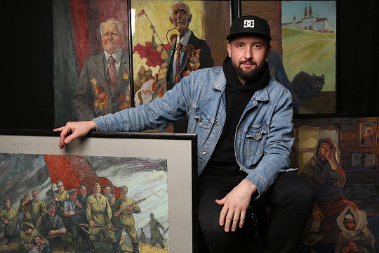 Автор муралов, посвященных памяти известных вологжан, художник Олег Иванов встретится с вологжанами
