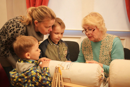 Музей кружева приглашает детей и родителей на субботнюю программу
