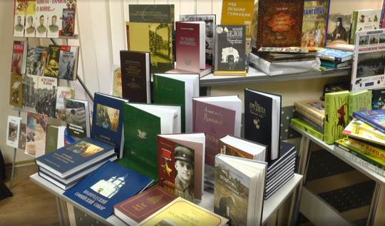 Книги писателя Натальи Мелехиной в числе большой подборки вологодских изданий уехали в Алчевск