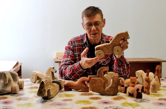 Семинар, посвященный художественной обработке дерева, проведет для мастеров Михаил Кутепов