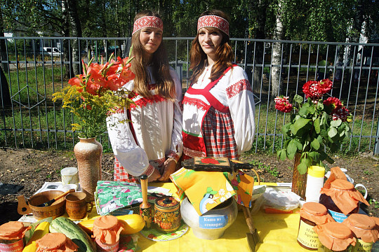 Белобычковская ярмарка развернулась в Чагоде в минувшие выходные 