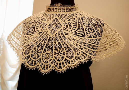 Кадомские мастерицы не плетут, а вышивают: выставка «Шелковая нить, протянутая сквозь века» открылась в Вологде