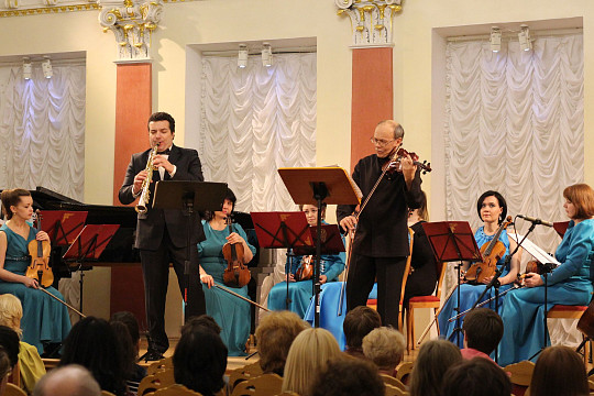 Концертом саксофониста Леонида Друтина завершился творческий сезон в Вологодской филармонии