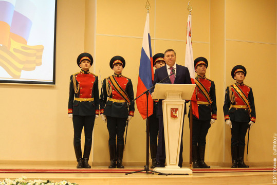 Губернатор Олег Кувшинников поздравил вологжан с Днем защитника Отечества