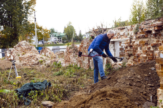 Завершились археологические работы у дома купца Кулькова – разрушенного особняка на набережной Вологды, который восстанавливает московский меценат