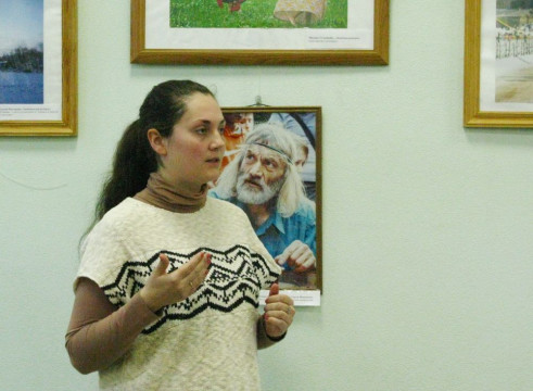 О «Библейских сюжетах в русской живописи» рассказала Мария Минаева читателям областной юношеской библиотеки